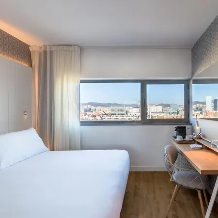 Occidental Atenea Mar - Adults Only 4* ברצלונה