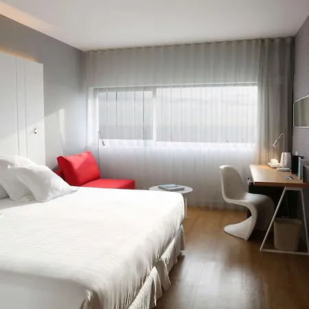 Hotel Occidental Atenea Mar - Adults Only